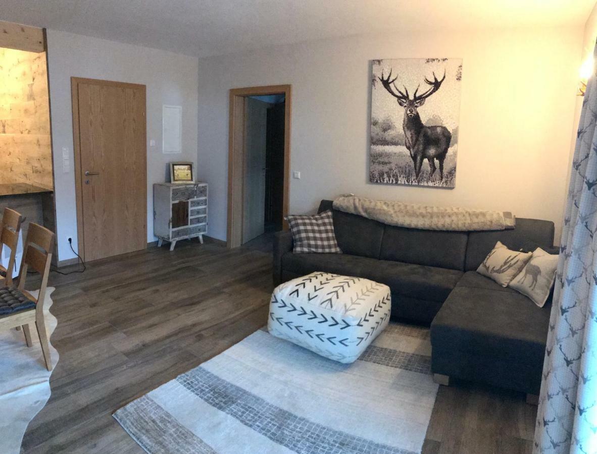 Platzhirsch Lejlighed Haus im Ennstal Eksteriør billede